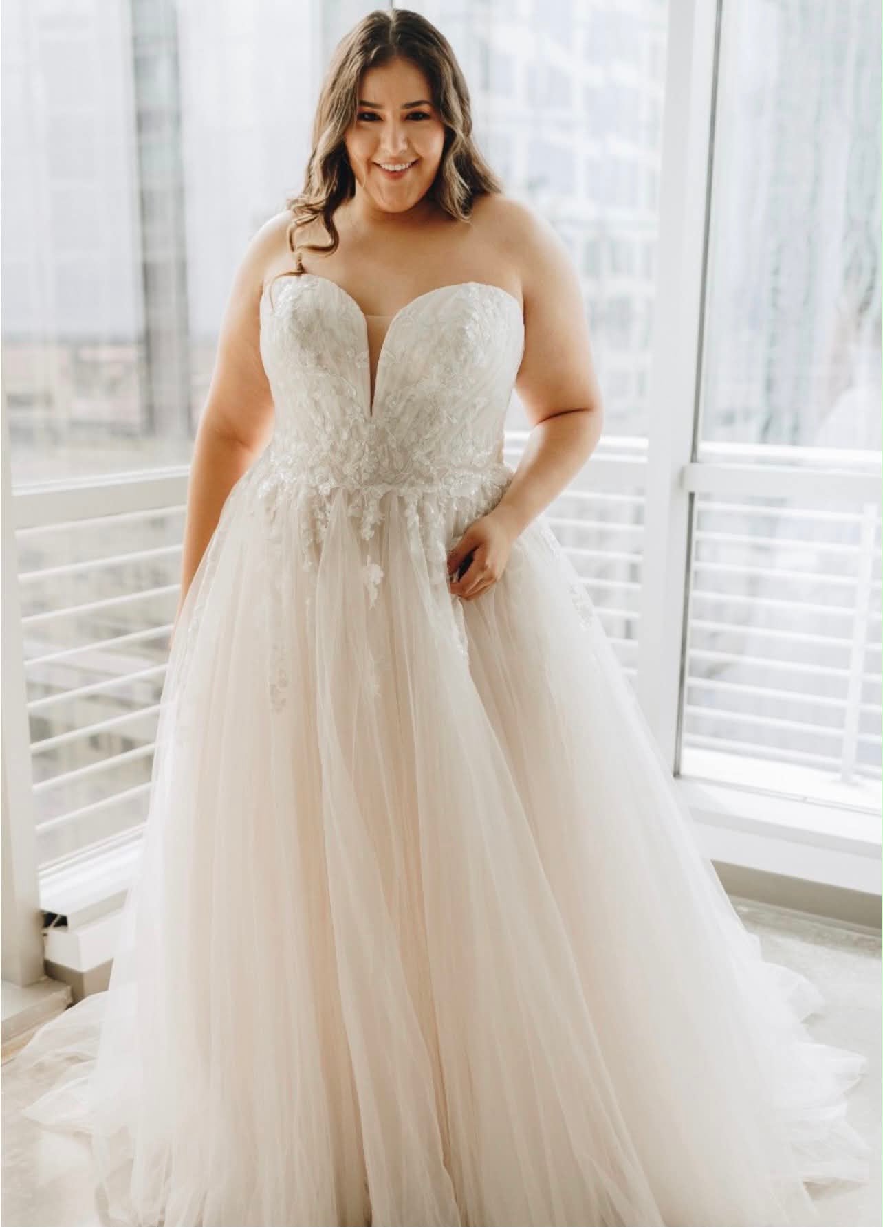 Stella York 7077