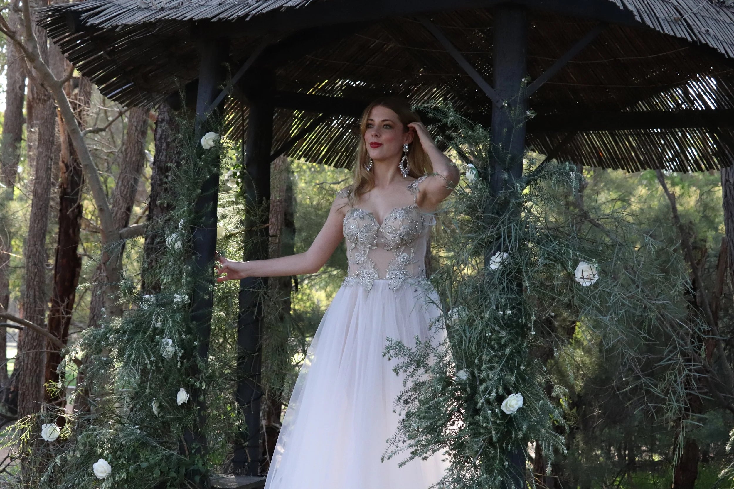 Galia Lahav wedding dress hire Perth – meticulous hand beading, delicately boned deep V bodice, flowing romantic tulle skirt, fits AU4-10