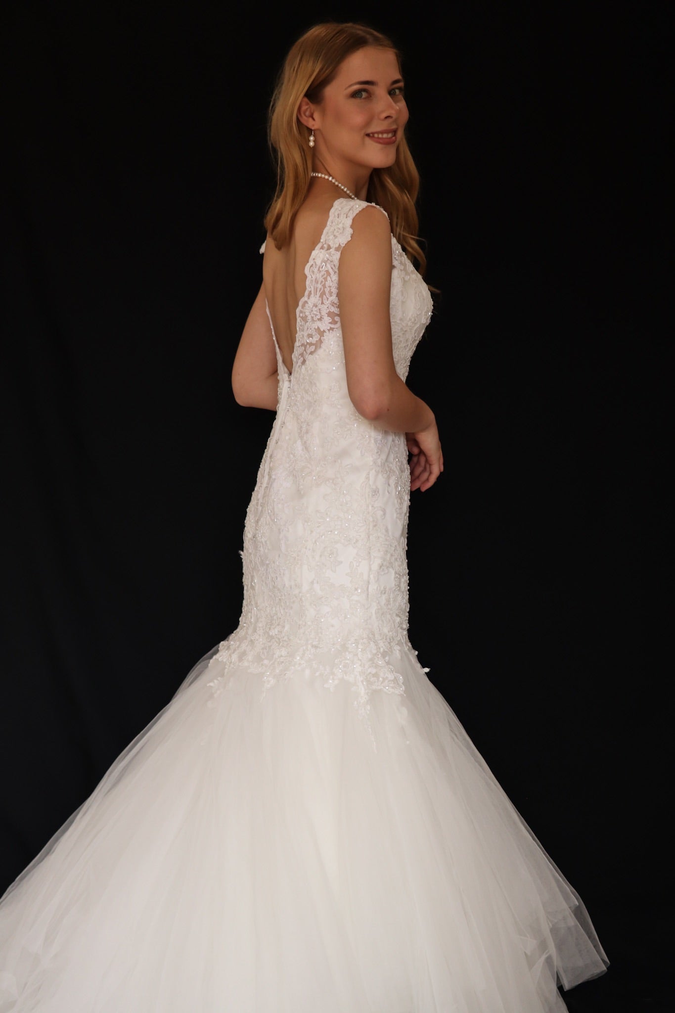 Essense of Australia wedding dress hire Perth with beaded lace bodice and trumpet tulle skirt, fits AU10-12