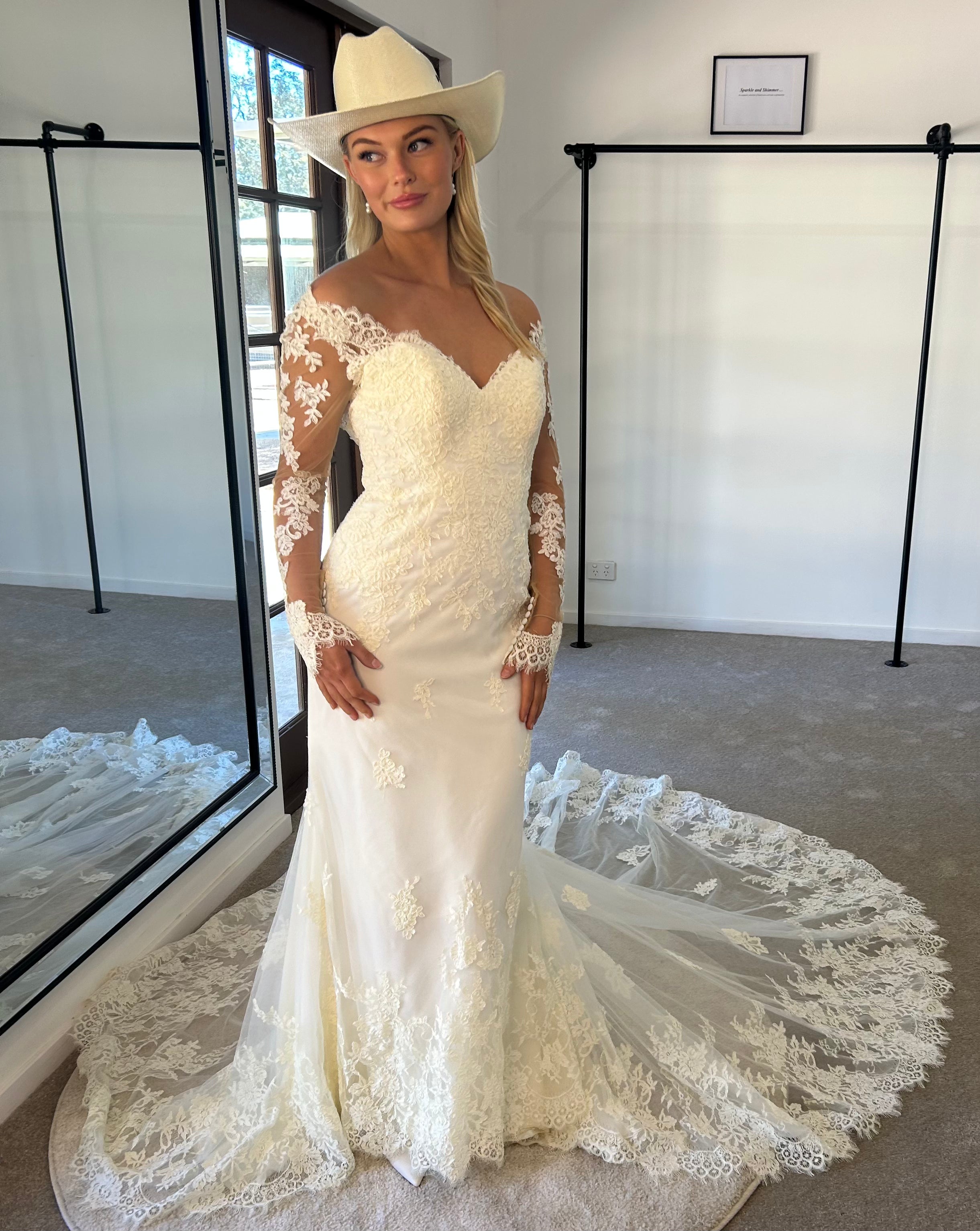 Essense Of Australia - D1950