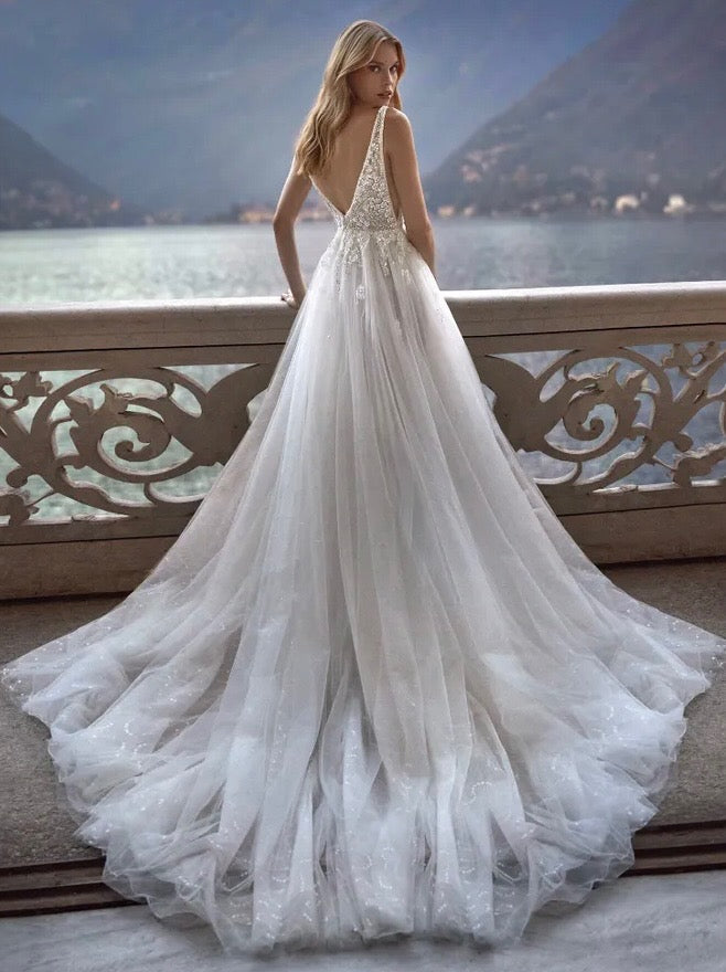 Nicole Milano - Aswan