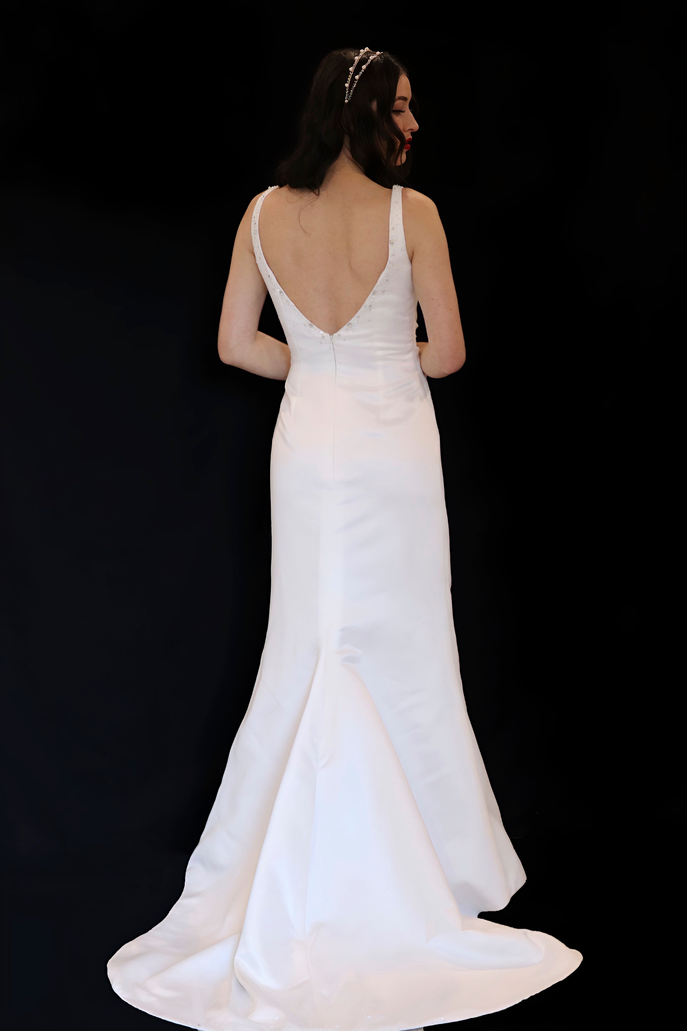 Essense of Australia wedding dress hire Perth – ruched design with sparkle, fits AU10-12