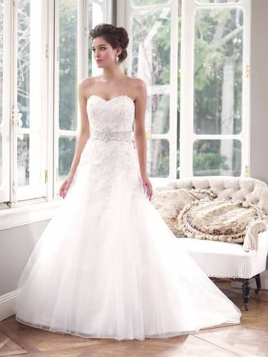 mia solana wedding dress for hire perth