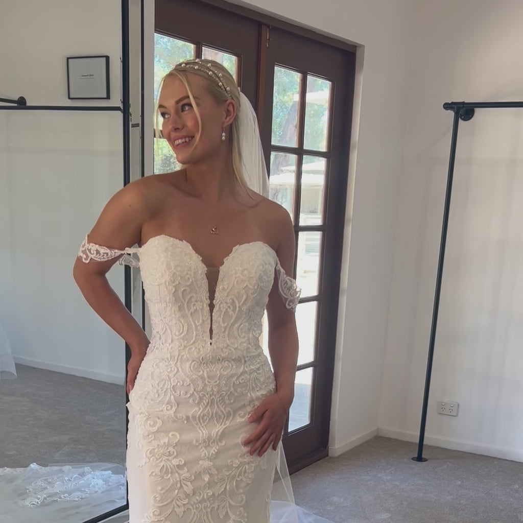 Essense Of Australia - D2988