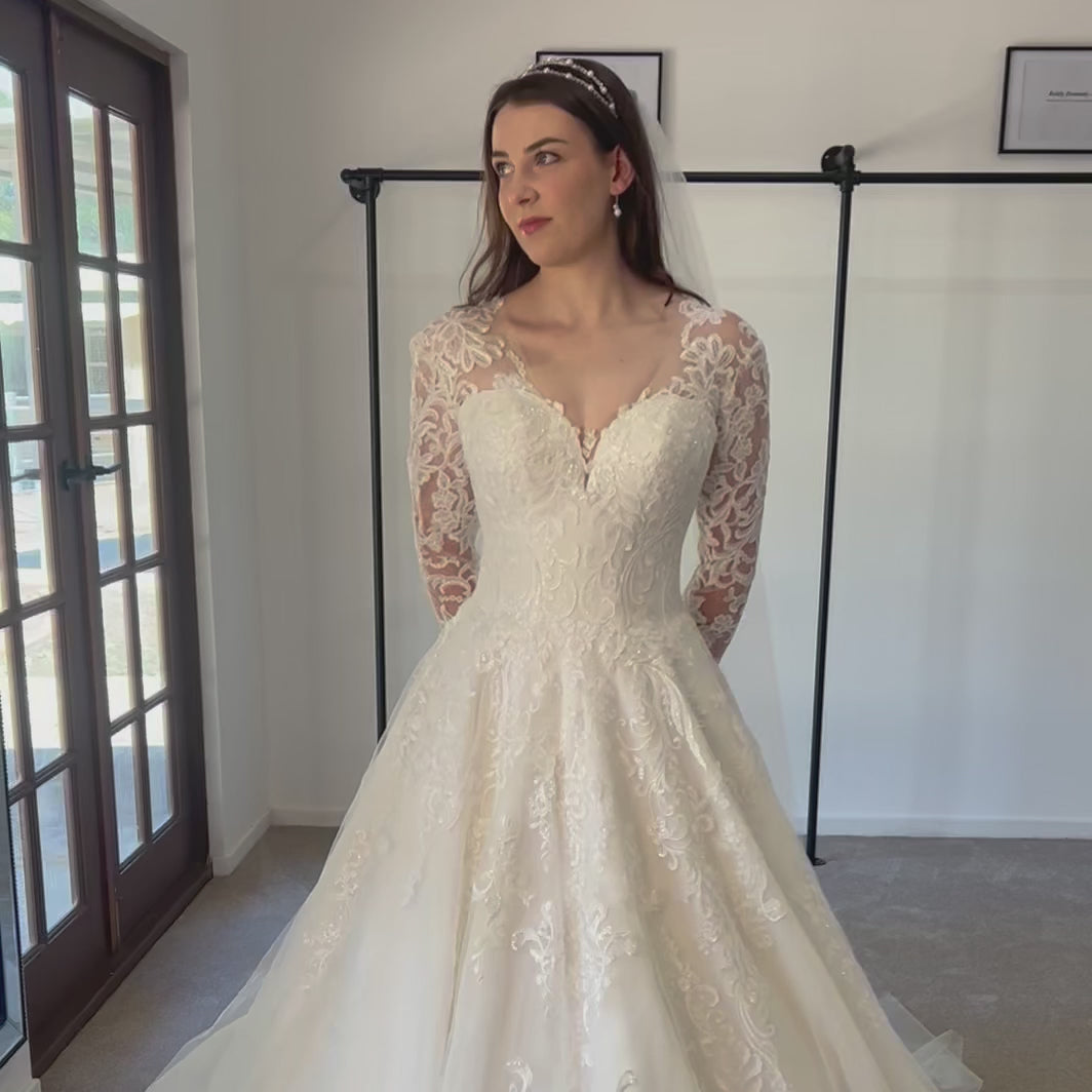 Essense Of Australia D2671